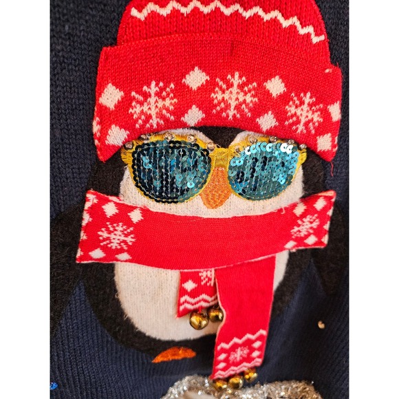 Women's light up ugly Christmas sweater penguin knit L/XL ^ - Picture 2 of 9